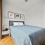 Apartamento Sea-view Newly Furnished In