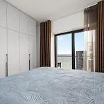 Sea-view Newly Furnished In Apartment