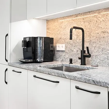 Apartman Sea-view Newly Furnished In