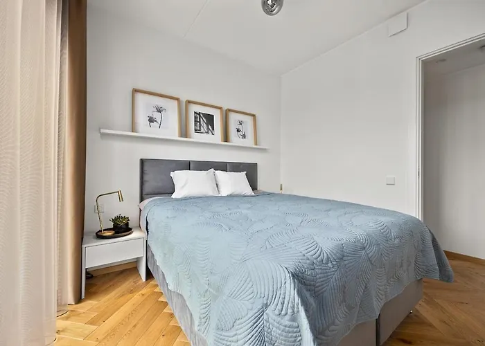 Διαμέρισμα Sea-view Newly Furnished In