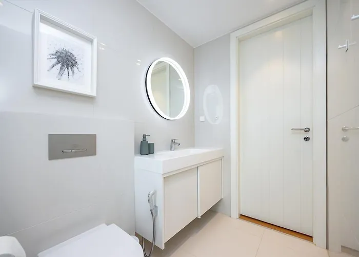 Sea-view Newly Furnished In *